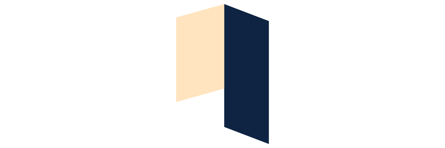 ٣